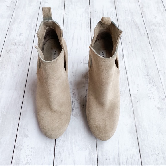 Steve Madden Naomi Suede Leather Booties Size 6 - Picture 2 of 8